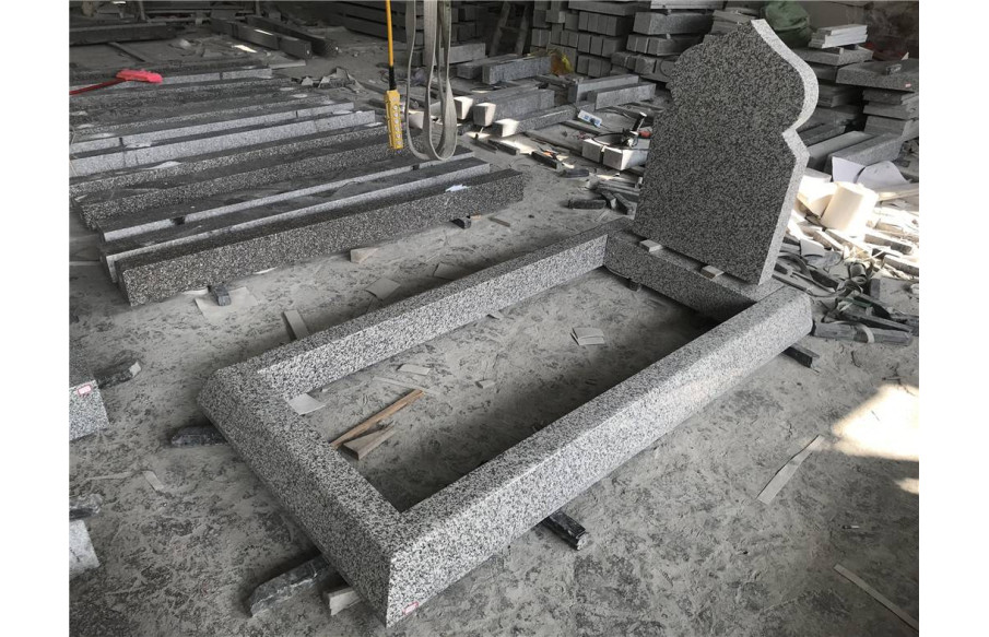Monument GPG 801 en Granit Gris Zéphir