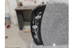 Monument GPG 249 en Granit Jasmine white et noir fin
