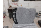Monument GPG 249 en Granit Jasmine white et noir fin