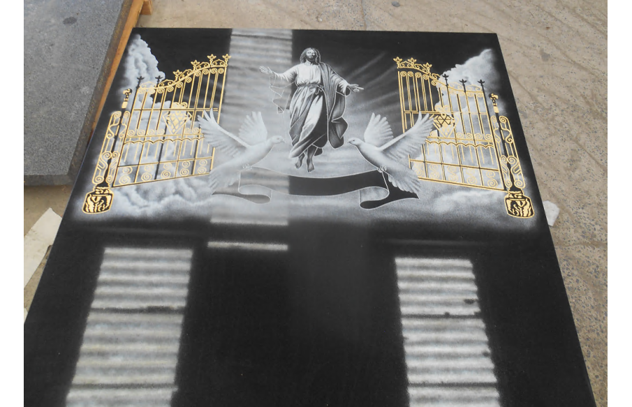Grande Stèle Gpg 120 x 288 en Noir fin